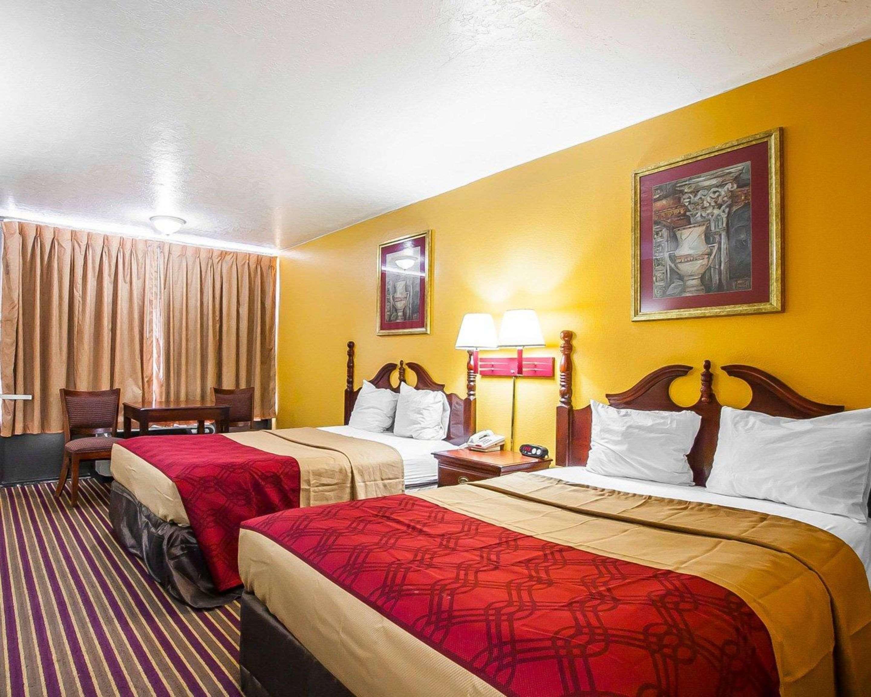Econo Lodge Dyersburg Exteriér fotografie