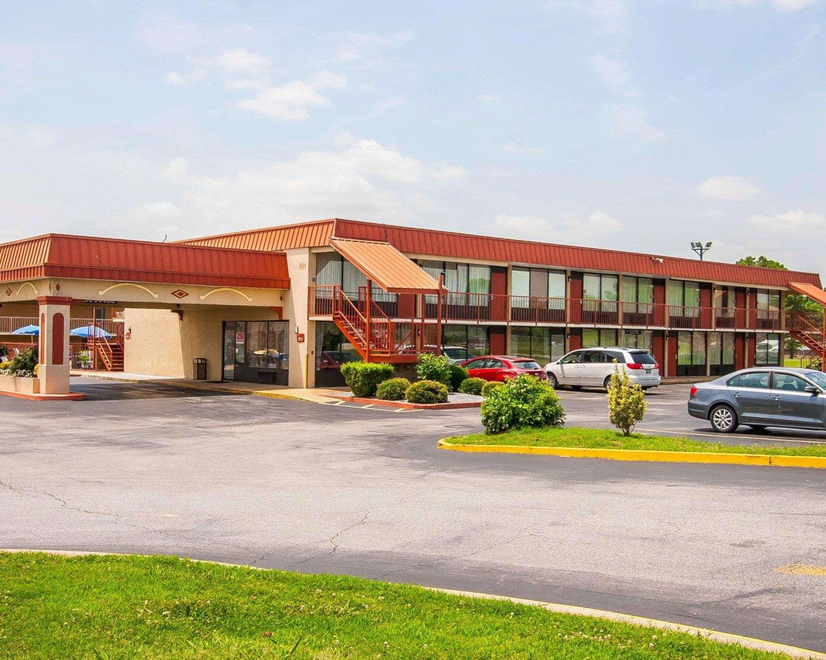 Econo Lodge Dyersburg Exteriér fotografie