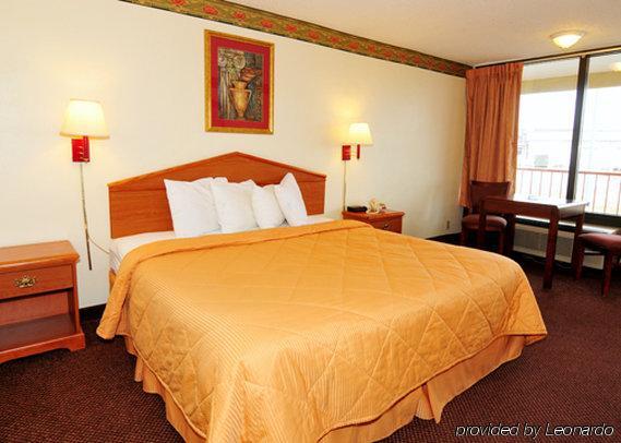 Econo Lodge Dyersburg Pokoj fotografie